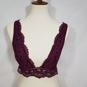 Victoria's Secret Womens Plum Bralette Lined Lace Deep Plunge Bra Size Medium